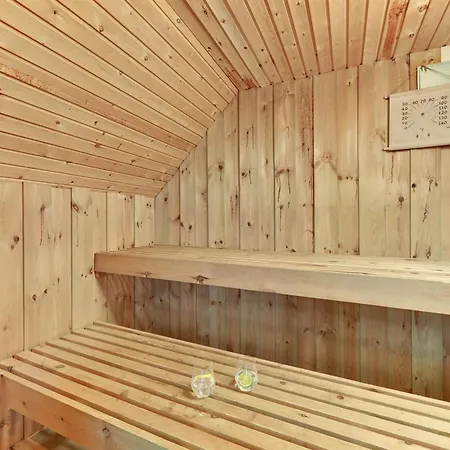 Ferienhaus Wulfhild - 800m From The Sea By Interhome *
