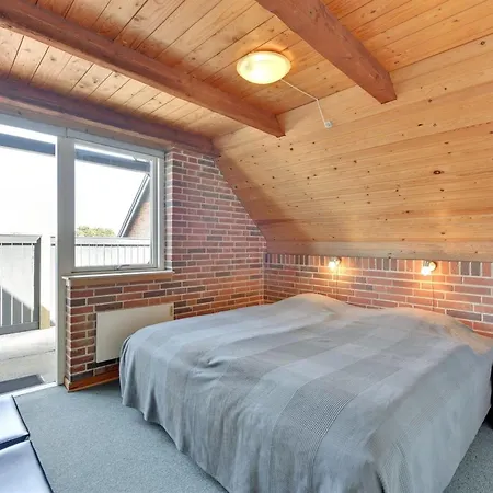 Ferienhaus Wulfhild - 800m From The Sea By Interhome *